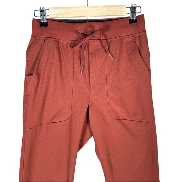 LUULLEMON ABC Jogger in Date brown / red - Picture 9 of 13